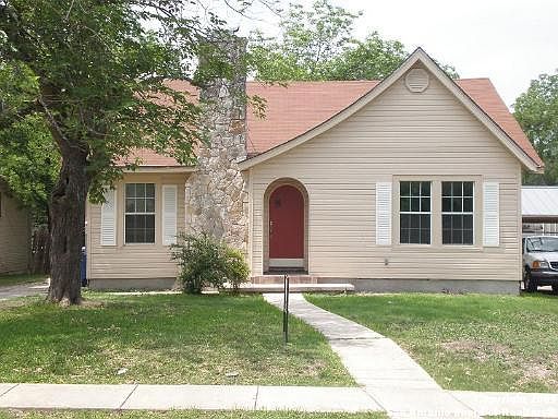 1st image of 210 NATALEN ST