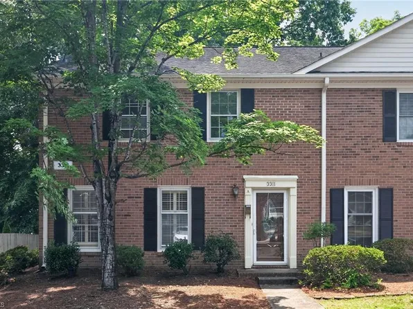 3311 Regents Park Ln Unit A, Greensboro, NC 27455
