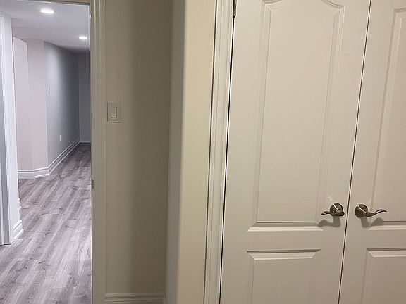 3rd image of 11 Peninsula Cres