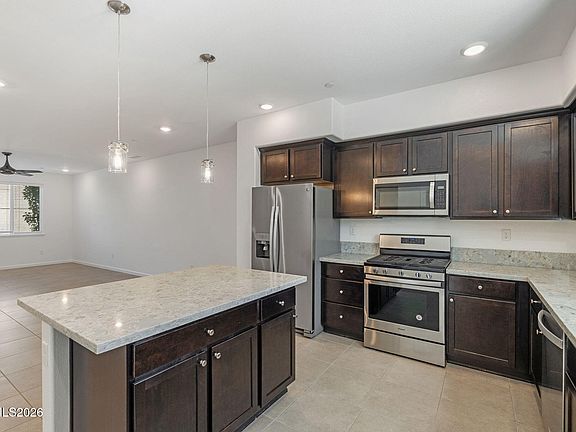 3rd image of 2805 Elsie Irene Ln
