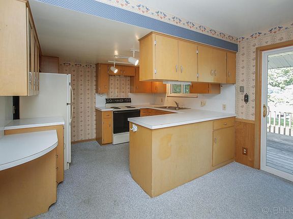 352 minkler lake rd-109