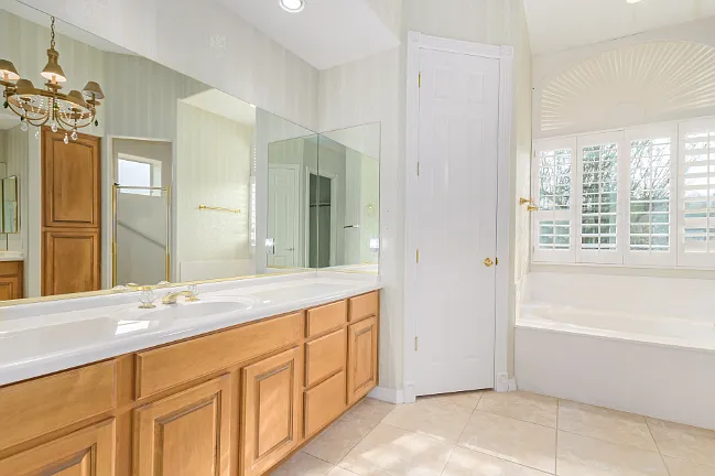 15631 N Sunridge Dr — Photo 8