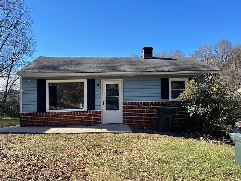 1st image of 441 Magnolia Dr