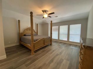 7 W Cottage Green St, Spring, TX 77382