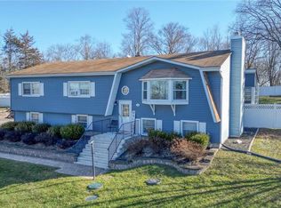 64 Maidstone Dr, Walden, NY 12586