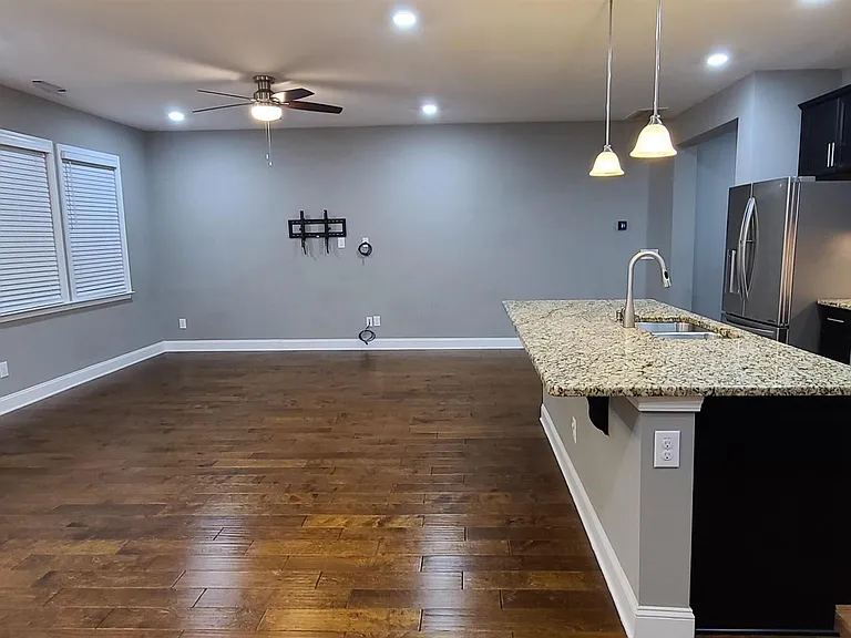 529 Buhrstone Mill Dr — Photo 15