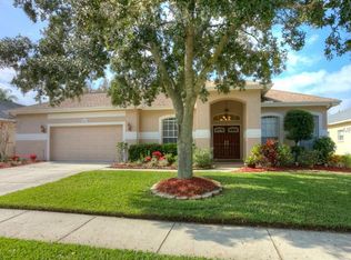 28733 Falling Leaves Way, Wesley Chapel, FL 33543