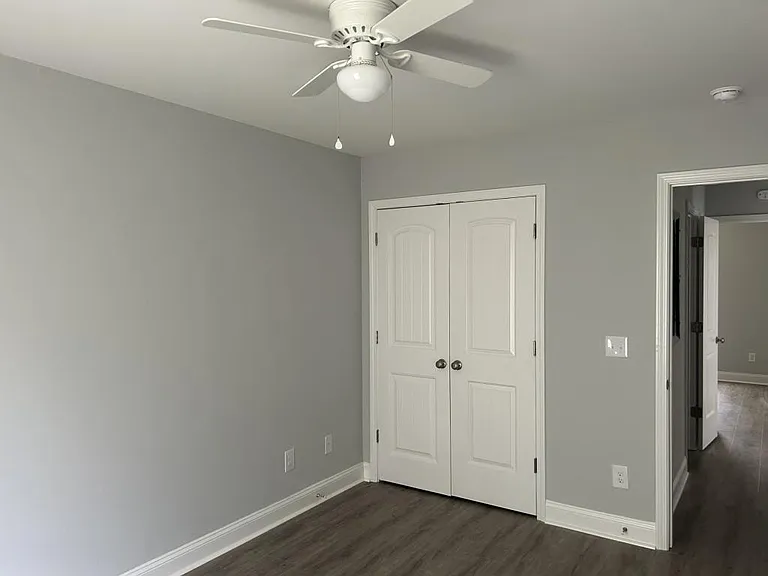 3713 Breckridge Cir — Photo 17