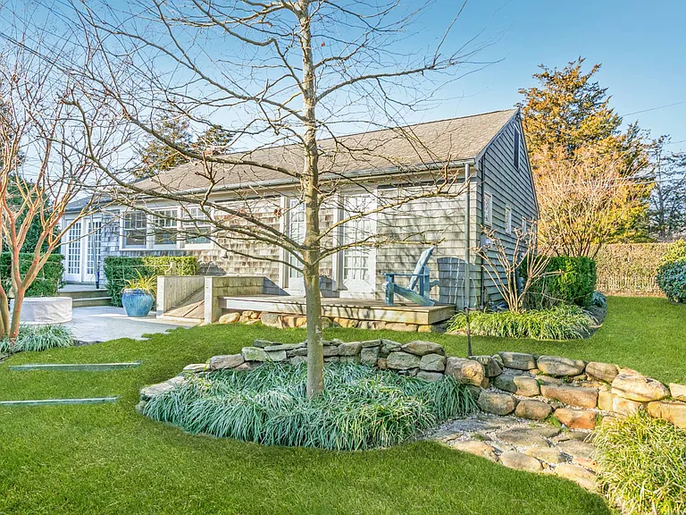 Miller Ln — Photo 1