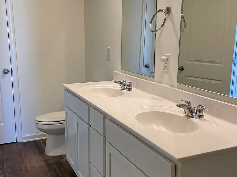 252 Chelsea Park Dr — Photo 19