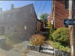 64 Grove St FLOOR 1, Fitchburg, MA 01420