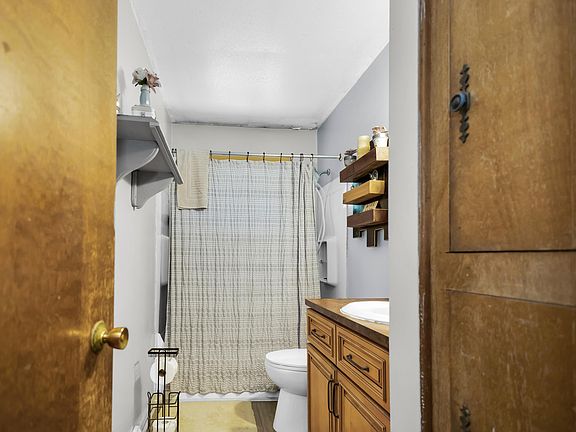 4th image of 661 & 663 Coleman St SE