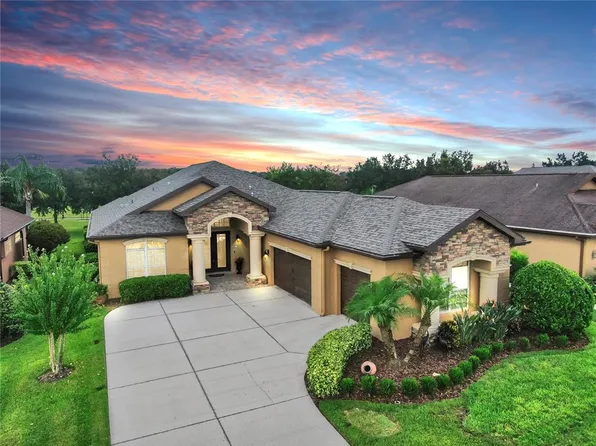 13342 Trailing Moss Dr, Dade City, FL 33525