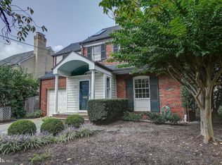 5111 Fairglen Ln, Chevy Chase, MD 20815