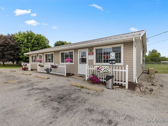 2nd image of 2389 N State Rd