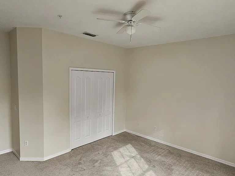 10370 Lake District Ln — Photo 18