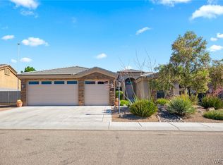 2025 Robert Mitchum Dr, Kingman, AZ 86409