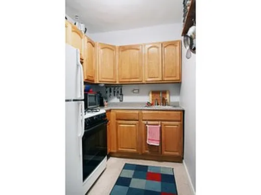 Rented by Citi Habitats | media 14