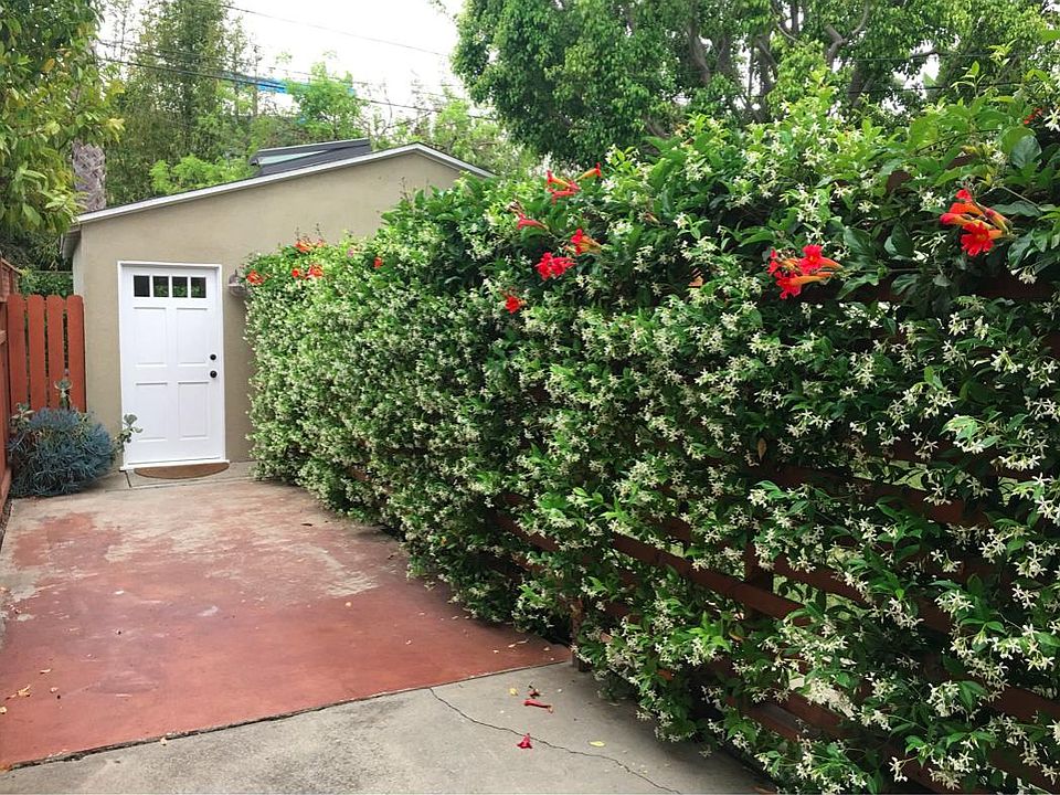 1st image of 2027 Glencoe Ave