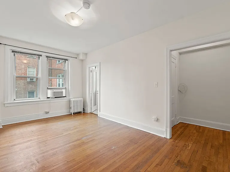 1954 Columbia Rd NW #304 — Photo 1