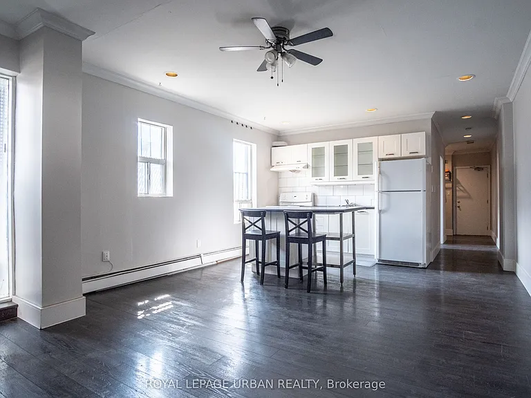 636 Danforth Ave #2 — Photo 6