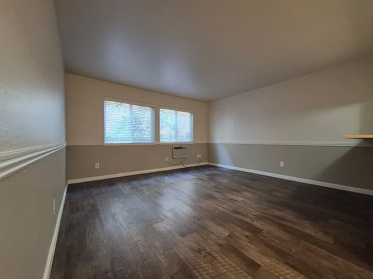 1711 N Street, Sacramento — Photo 41
