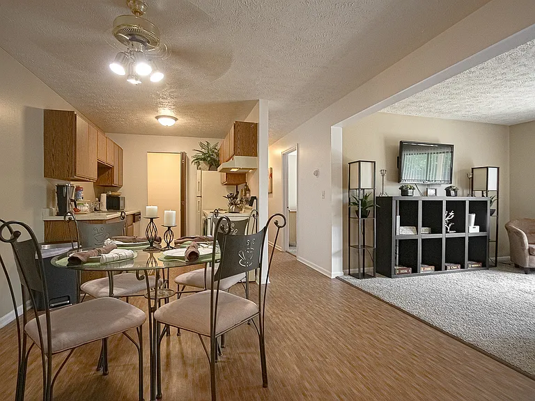 Springbrook - Dining Room