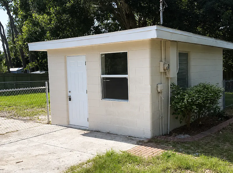 Studio, 1.0 bath, 240 sqft, $1,095 — Photo 3