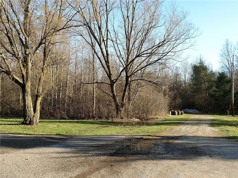 2nd image of Cayuga Dr