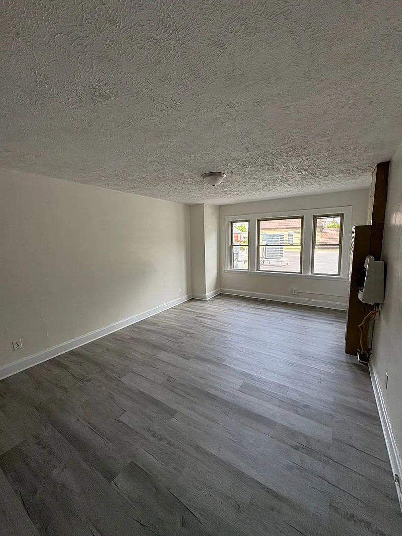 1008 Parsons Ave. — Photo 2