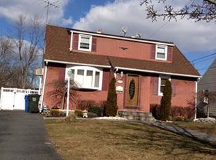 379 Remsen Ave, Avenel, NJ 07001