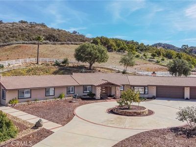 45400 Via Vaquero Rd, Temecula, CA, 92590