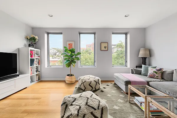 Sold by Compass | media 3
