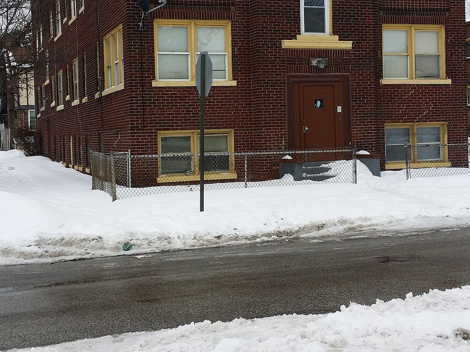 1st image of 459 E 117th St