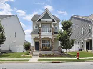 1152 Russet Ln, Apex, NC 27523