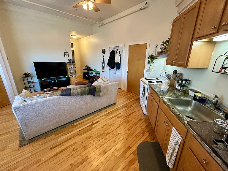 156 Main St #204 — Photo 9