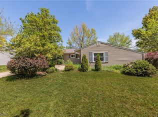 7357 Chennault Dr, North Ridgeville, OH 44039