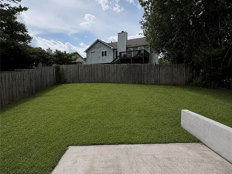 5571 Tunbridge Wells Rd — Photo 13