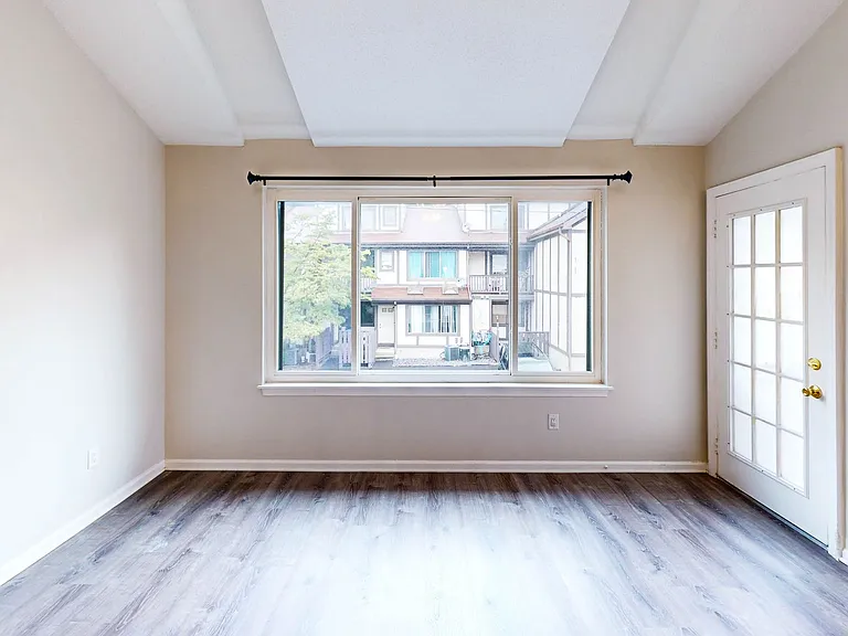471 Whalley Ave #P — Photo 6