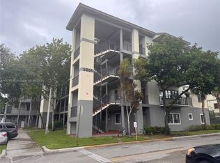 2851 Riverside Dr #203, Coral Springs, FL 33065