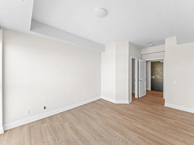 15 Lynch St #1406 — Photo 12