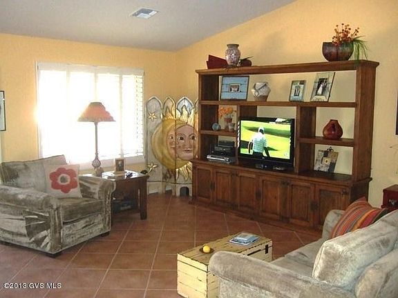 5th image of 1949 E Orchid Ln
