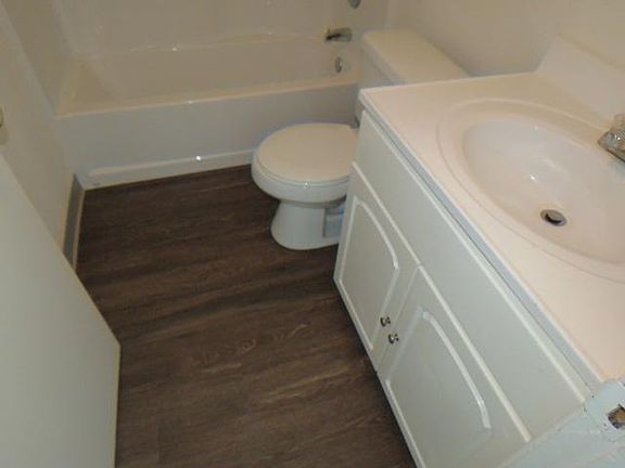 Bath - all new fixtures