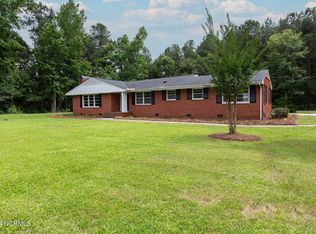 3345 Old Lumberton Rd, Whiteville, NC 28472