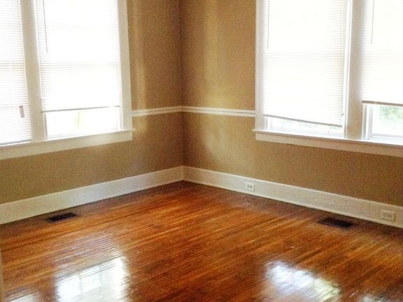 4th image of 2311 Glendale Ave