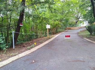 5090 Riverview Rd NW, Sandy Springs, GA 30327