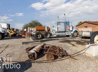 211 Riverside Rd, Mesquite, NV 89027