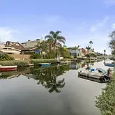 4 bed, 4.5 bath, 2636 sqft, $25,000 — Photo 4