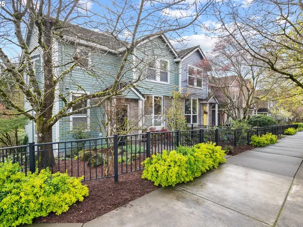 7408 SW Capitol Hwy, Portland, OR 97219