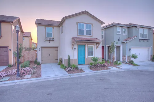 1574 Mosaic Way Photo 1
